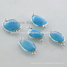 Venta al por mayor natural azul Chalcedony Gemstone bisel configuración conectores proveedores y fabricante